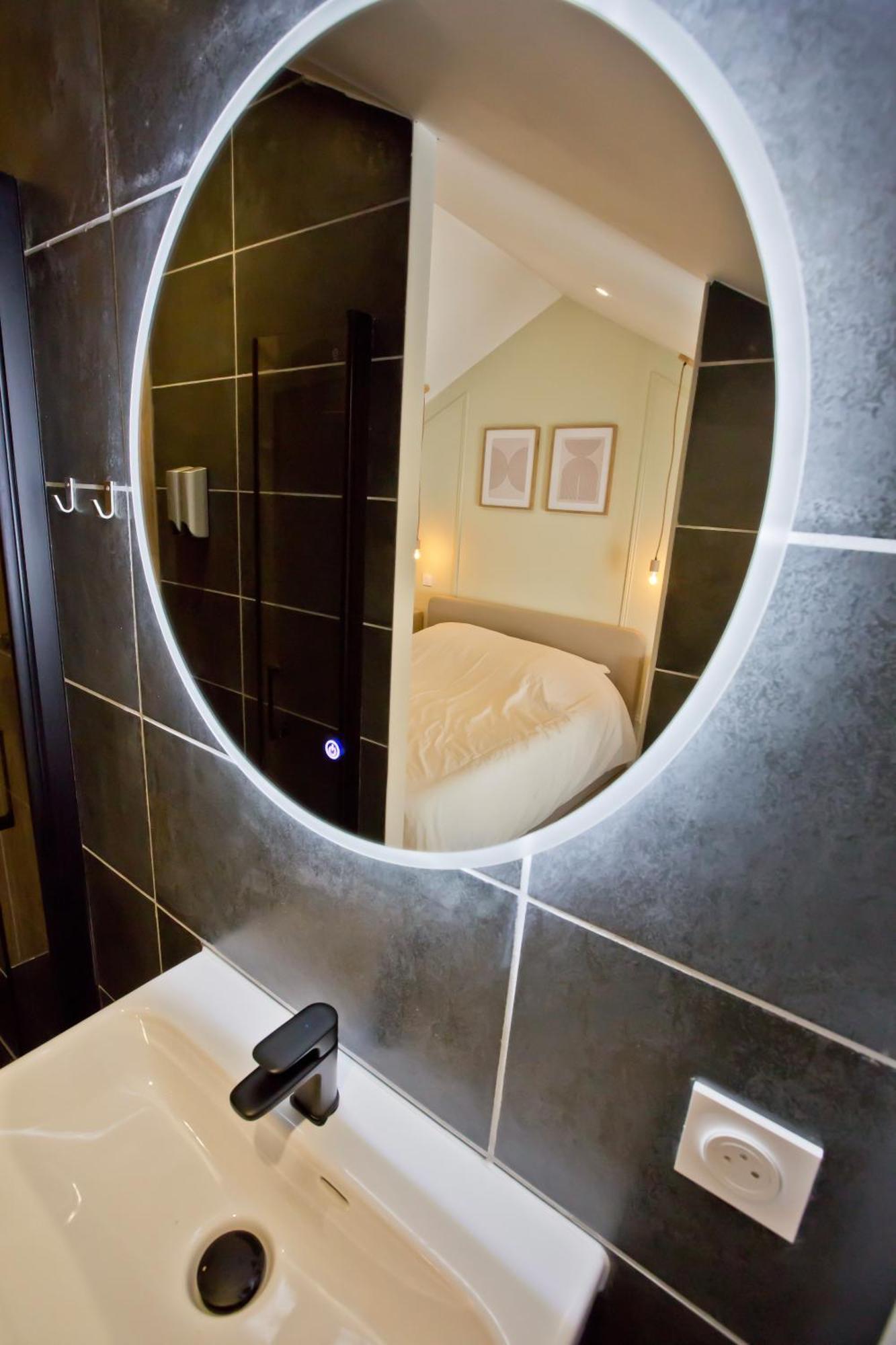 Apartamento Montsejour - Magnifique T2 Avec Filet Suspendu Tarbes Exterior foto